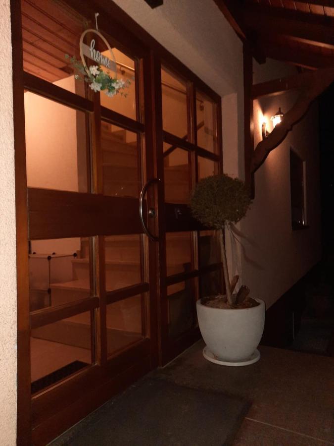 Апартаменты Casa Bianca Souterrain Каппель-Графенхаузен Экстерьер фото